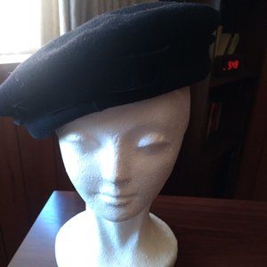 Black Wool Beret by Pierre Laulhère | Size OS